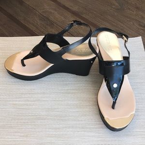 Guess Wedge Sandal